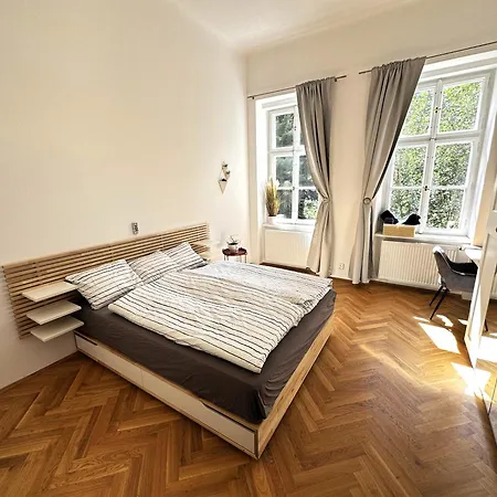 Black Eagle Apartments Praha Exteriér fotografie