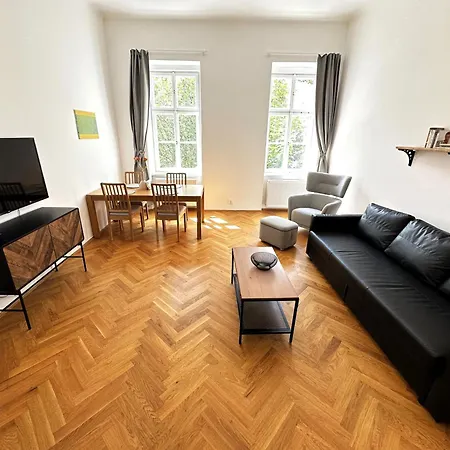 Black Eagle Apartments Praha Exteriér fotografie