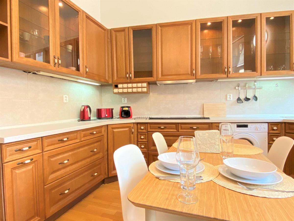 Black Eagle Apartment Prague