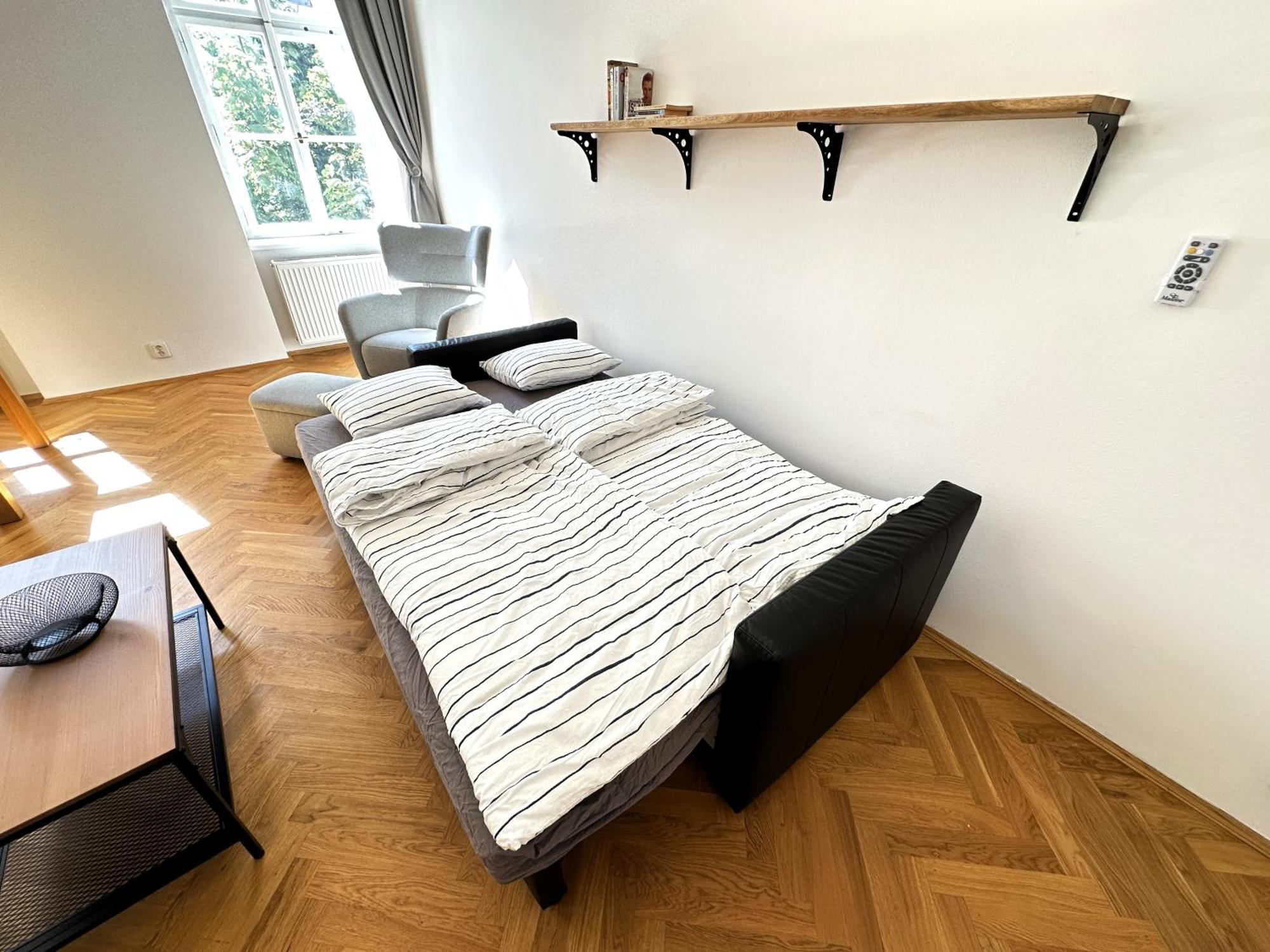 Black Eagle Apartment Prague